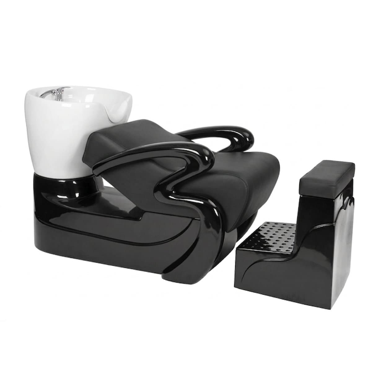 Shampoo beds and shampooing equipment